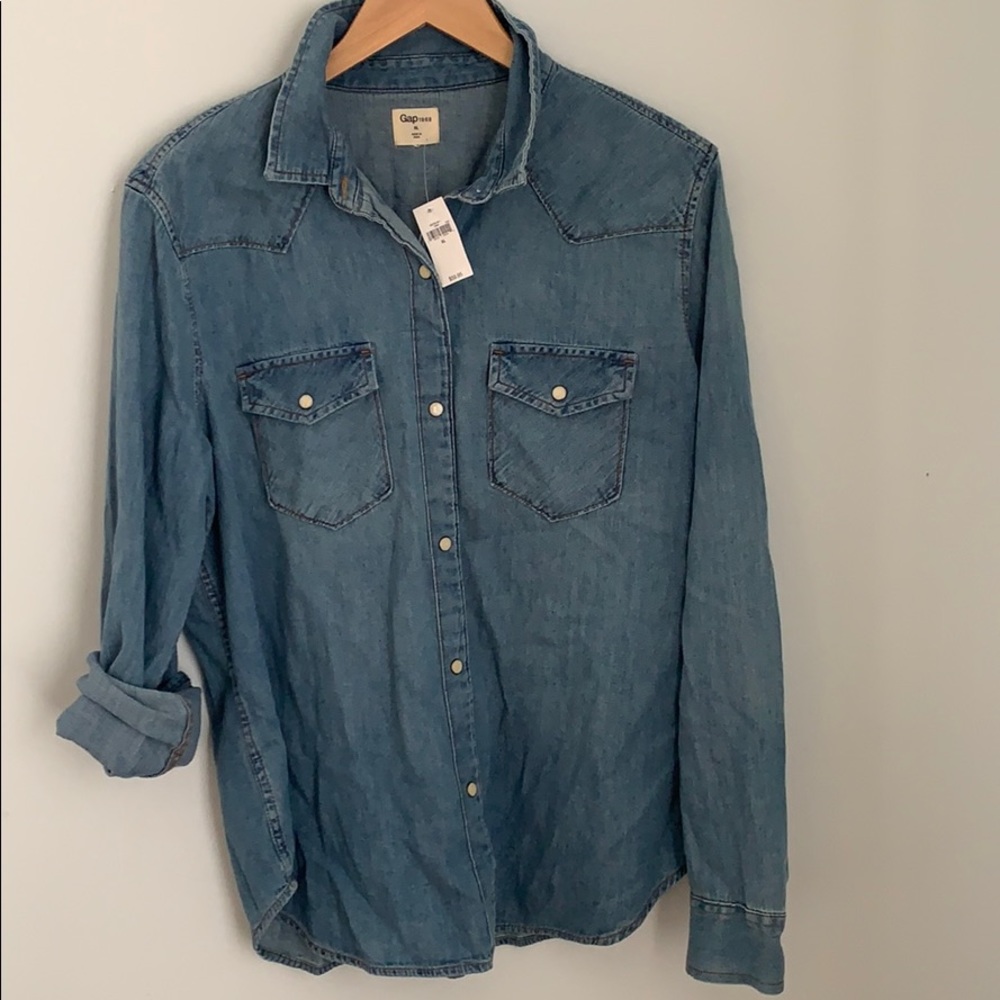 Denim chambray button up Gap